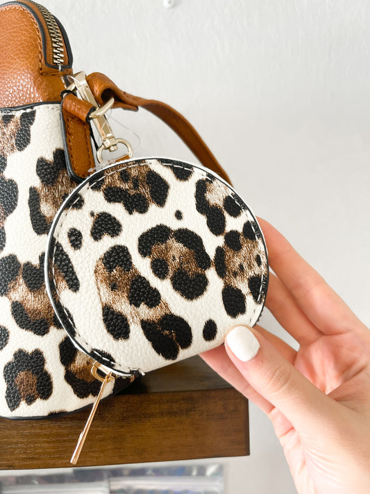 Cheetah 2-piece cross body purse